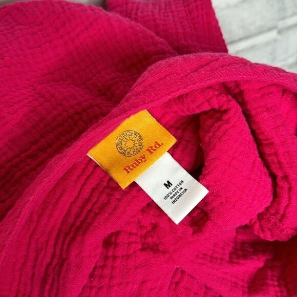 Ruby Rd boho top, red with white cruelwork detail, 100% cotton Size Medium - Picture 6 of 6